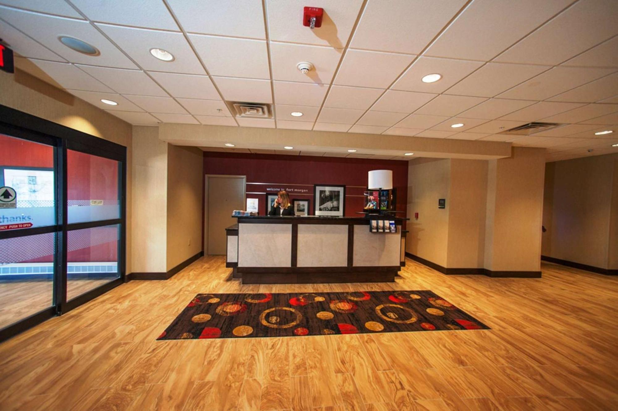 Hampton Inn By Hilton Fort Morgan Exteriör bild